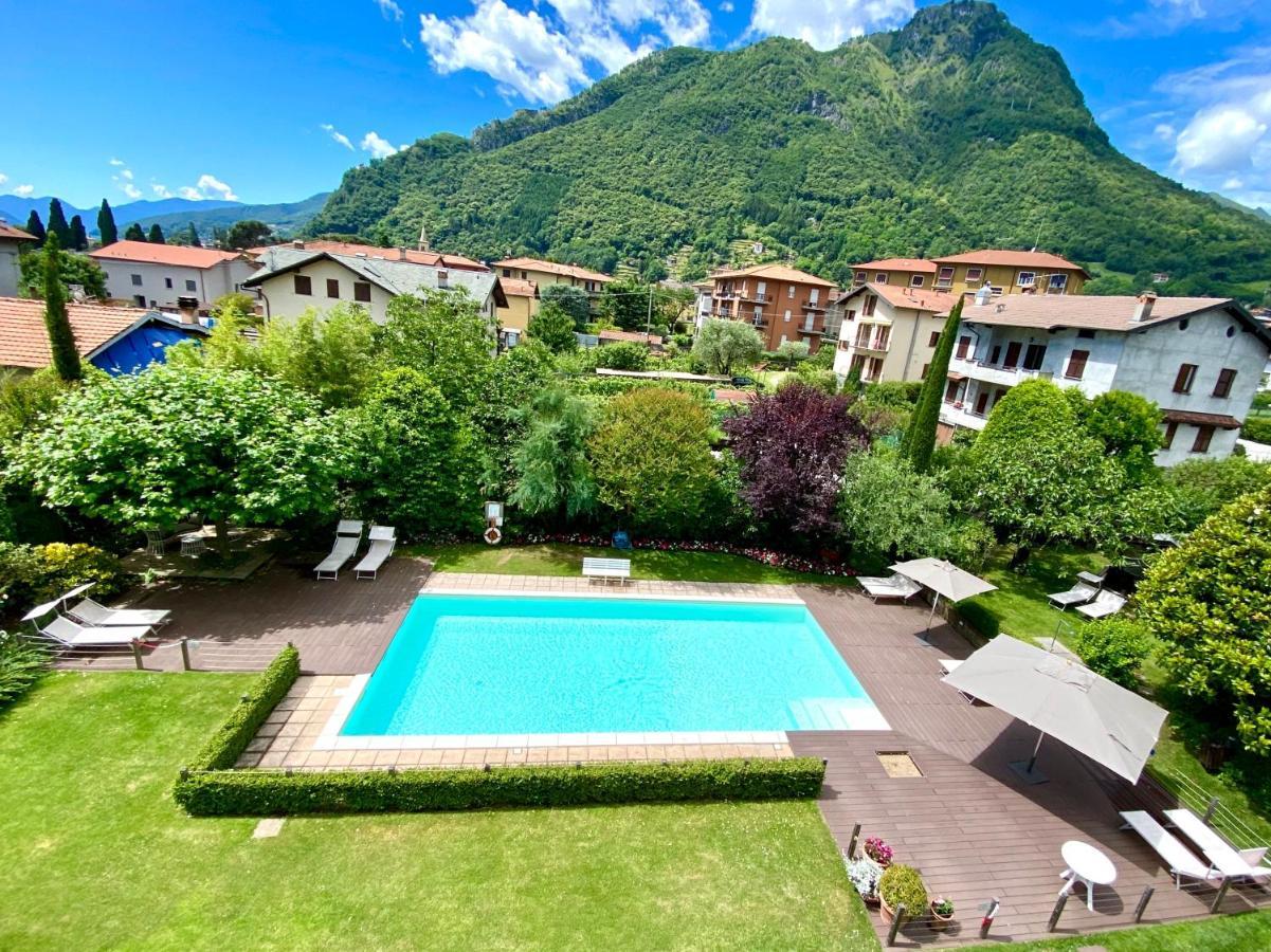 Abies Lago Di Como دونغو المظهر الخارجي الصورة